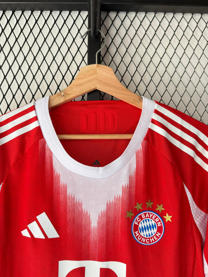 BAYERN MUNICH 2025/2026 VERSIÓN JUGADOR!