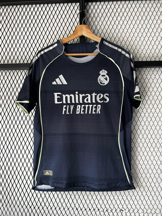 REAL MADRID VISITANTE 2025/2026 VERSIÓN JUGADOR!
