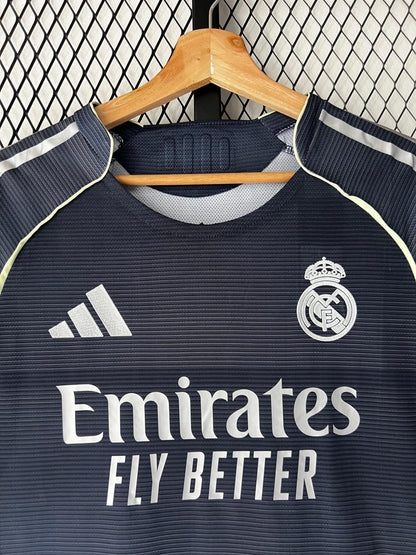 REAL MADRID VISITANTE 2025/2026 VERSIÓN JUGADOR!